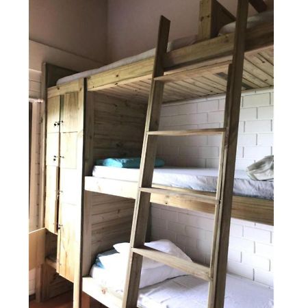 Pousada Guarda Beach House Гуарда-ду-Эмбау Экстерьер фото