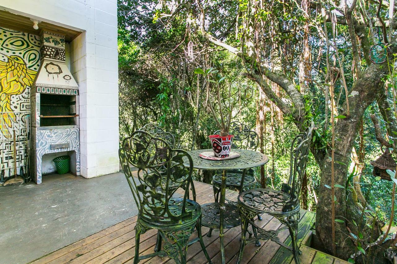 Pousada Guarda Beach House Гуарда-ду-Эмбау Экстерьер фото