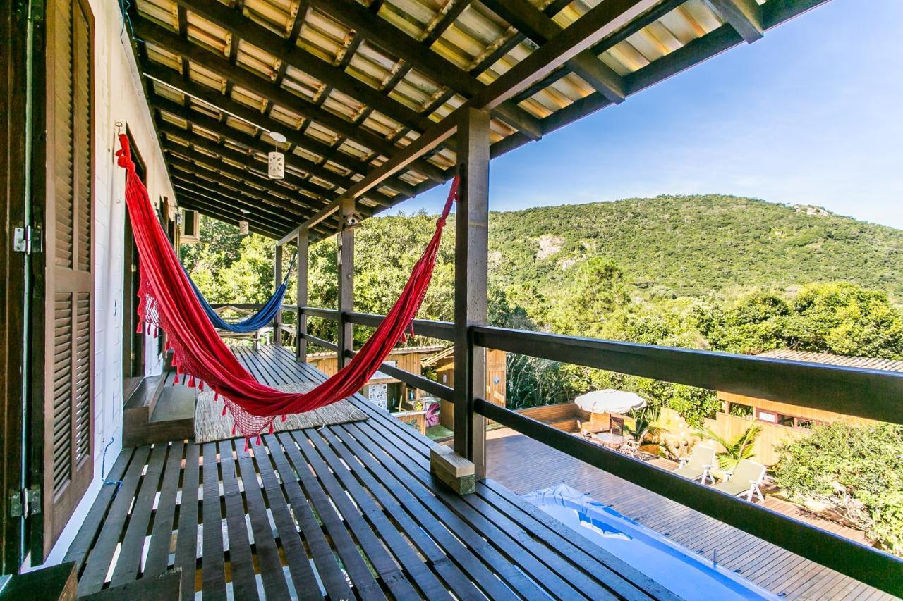Pousada Guarda Beach House Гуарда-ду-Эмбау Экстерьер фото